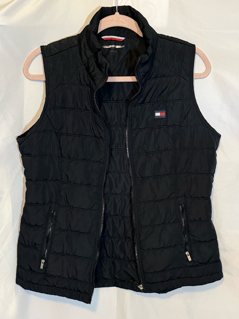 Women’s Tommy Hilfiger Black Quilted Sleeveless Puffer Vest Size Large (TT18)